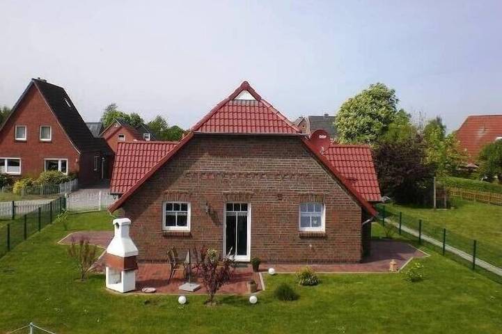 Ferienhaus für 4 Personen, mit Garten in Osteel