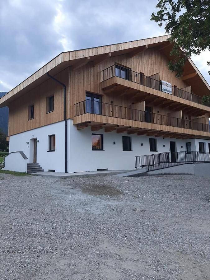 Ganze Wohnung, Appartments Lindenhof in Reischach Südtirol, Bruneck