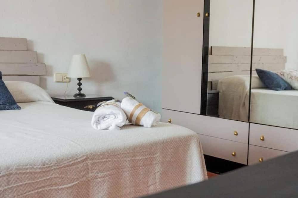 Casa Jienense in the Sea of Olives (Pet Friendly) in Torreblascopedro, Jaén Provins