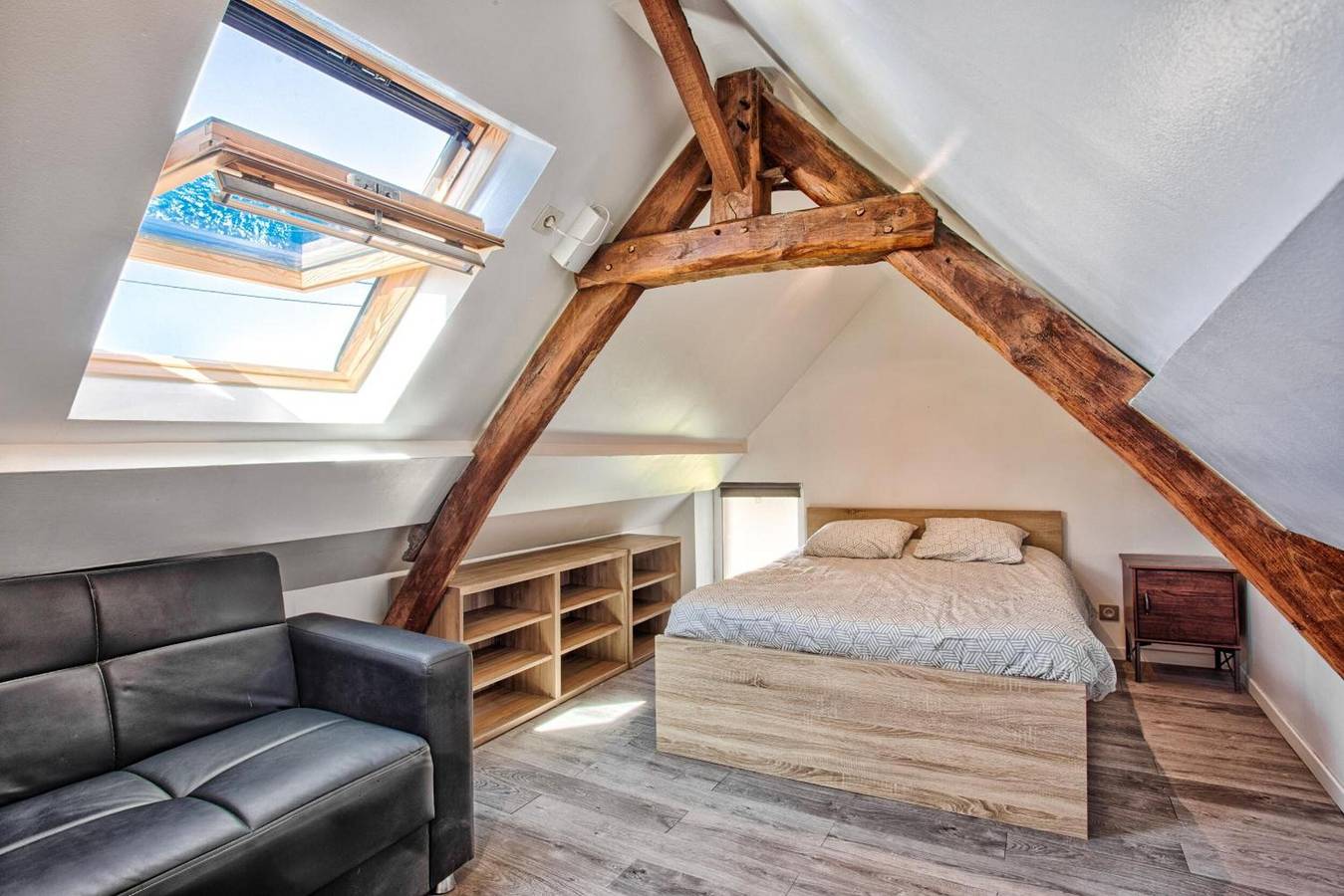 Apartamento entero, Apartamento 'Encantador T2 con Jardín y Parking' in Sommervieu, Región de Bayeux