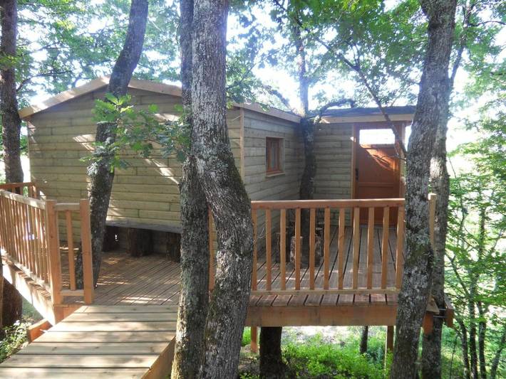 Gîte pour 3 personnes, avec vue ainsi que balcon et piscine à Montesquiou - 2