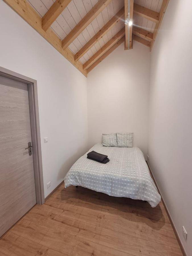 Appartement entier, Two-Bedroom Apartment in Feigères, Région de Saint-Julien-en-Genevois