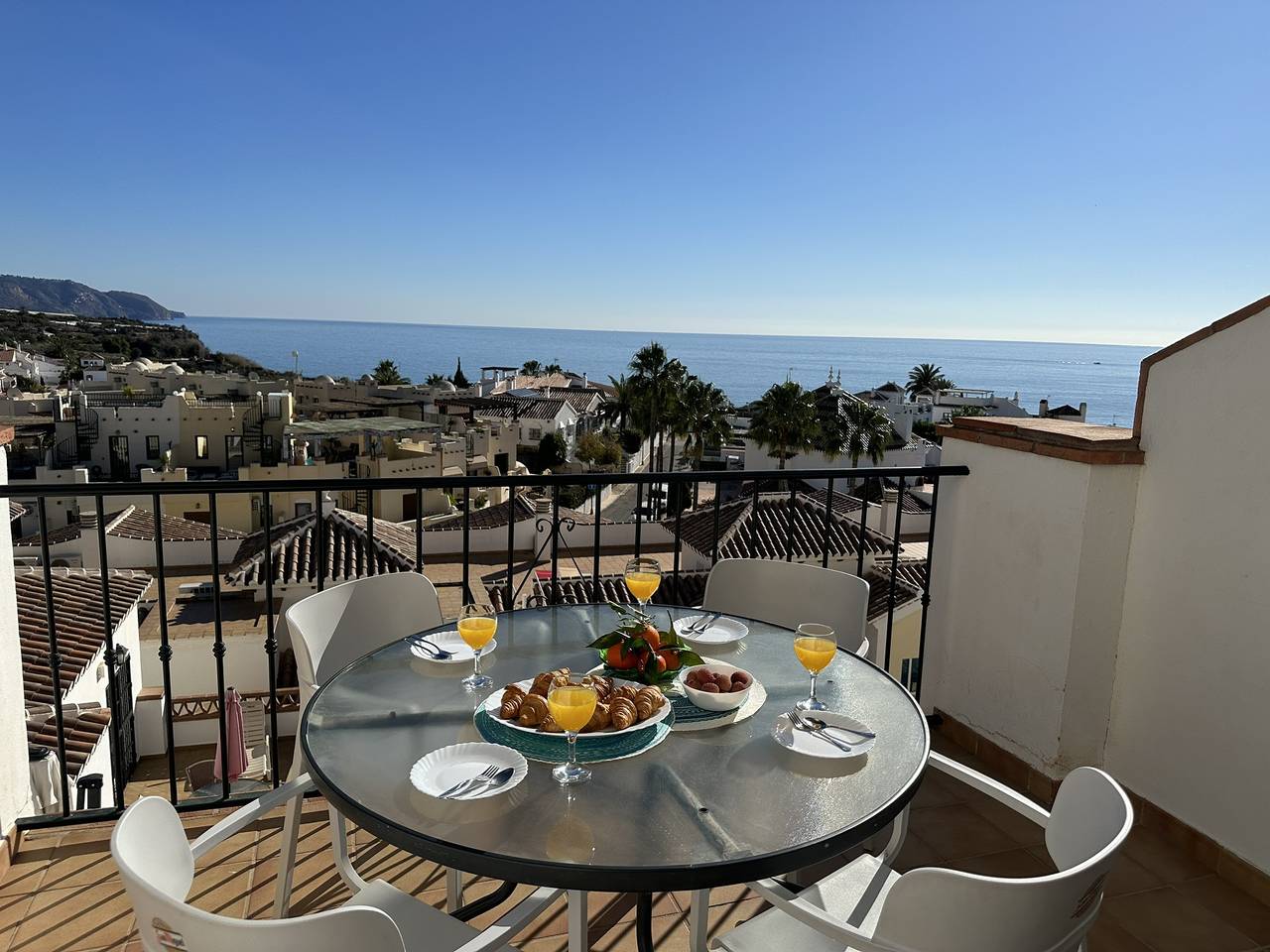 Apartamento entero, Nerja Paradise Rentals - Apartamento Chimenea C1D in Playa de Burriana, Nerja