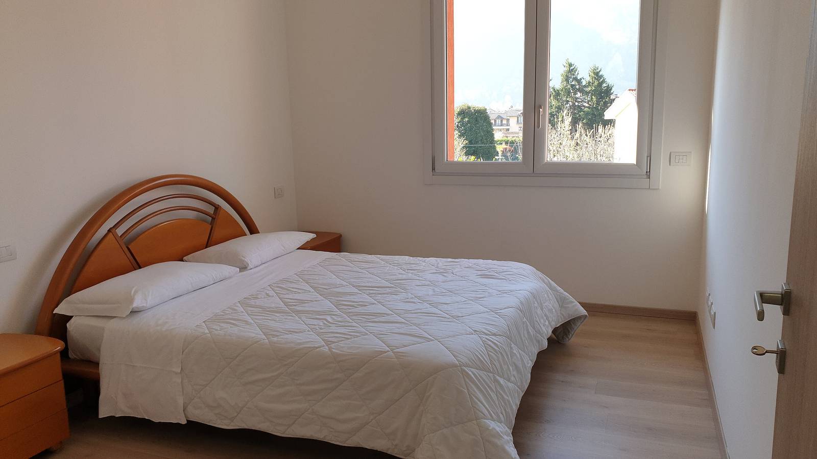 Ganze Wohnung, Ferienwohnung "Modern" mit Bergblick & Wlan in Porlezza, Gemeinde Porlezza