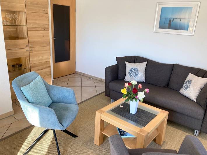 Apartamento vacacional entero, Dünenhaus Südstrand, 4-5 Fußminuten zum Strand Blick über Hügellandschaft zur Ostsee, Schwimmbadnutzung inklusive in Göhren, Rügen