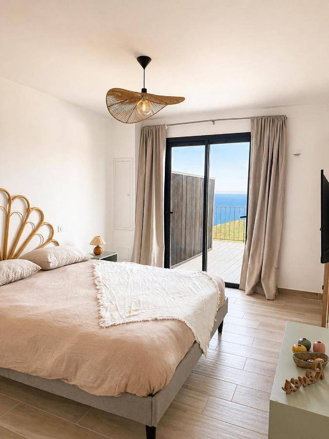 Gîte pour 3 personnes, avec terrasse et vue à Villanova - 2