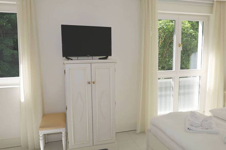 Villa für 4 Personen, mit Sauna und Balkon in Binz - 4