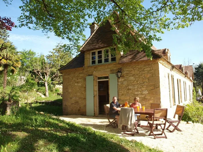 Maison de vacances pour 4 personnes, avec piscine ainsi que jardin et terrasse, animaux acceptés - 1