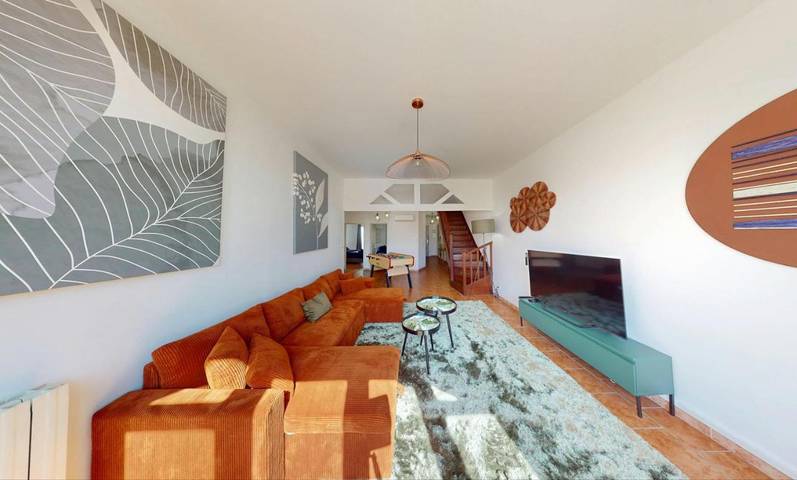 Ferienwohnung für 12 Personen, mit Balkon und Terrasse