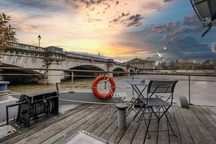Péniche pour 6 personnes à Paris