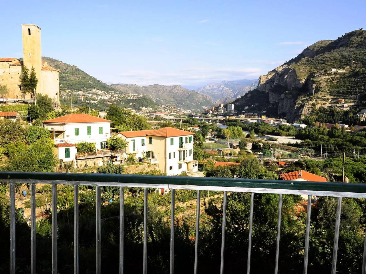 Apartamento entero, 6 estancias 7 Personas in Ventimiglia (Ciudad), Ventimiglia