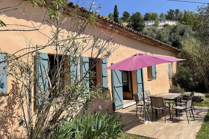 Villa for 10 people, with garden and terrace - 1
