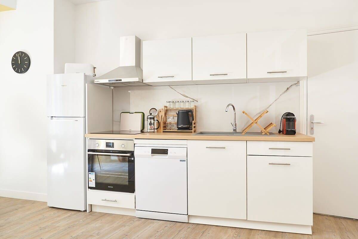 Appartement entier, Cozy 1Br with A/C across les Halles in Béziers, Côte méditerranéenne (France)