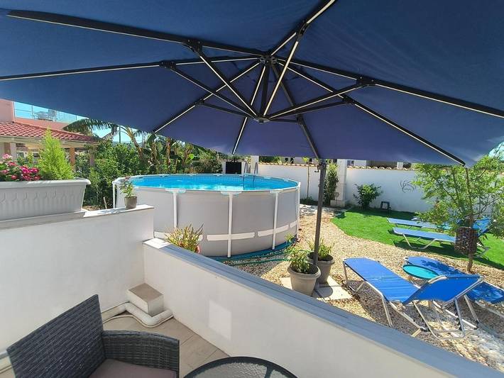 Bed and breakfast per 2 persone, con balcone e piscina nonché giardino - 1