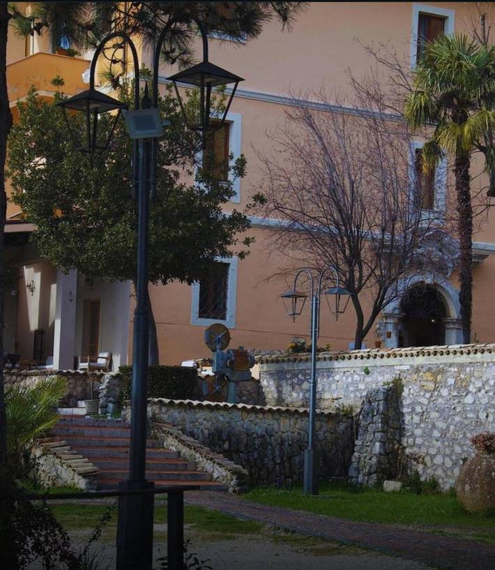 Hôtel pour 3 personnes, avec jardin et vue, animaux acceptés à San Donato Val di Comino