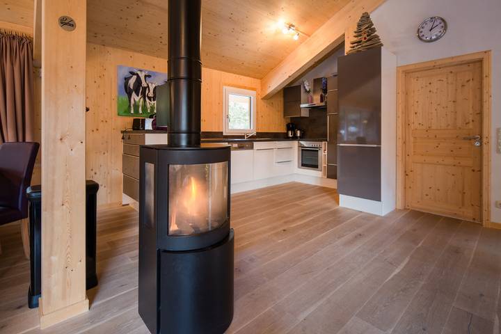 Ferienhaus für 12 Personen, mit Whirlpool und Balkon sowie Sauna an der Turracher Höhe