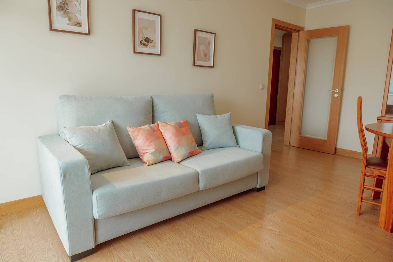 Apartamento inteiro, Apartamento de férias para 4 pessoas com varanda in Porto, Distrito do Porto