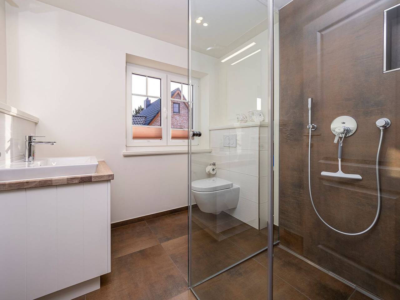 Neue Doppelhaushälfte mit 3 Zimmern auf ca. 85 m², für bis zu 4 Personen in Tinnum, Sylt (Gemeinde)