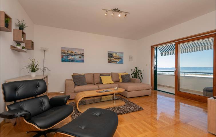 Ferienhaus für 8 Personen, mit Pool und Terrasse in Makarska - 4