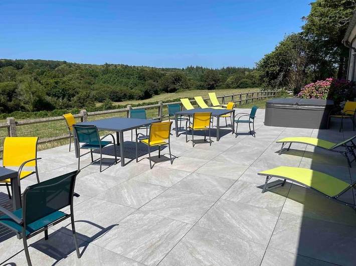 Location de vacances pour 14 personnes, avec jardin ainsi que jacuzzi et terrasse à Saint-Germain-de-Tournebut - 2