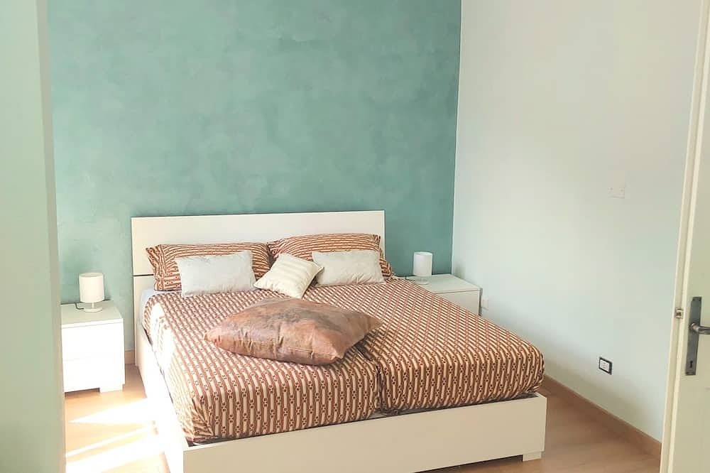 Ganze Wohnung, 2-Zimmer-Wohnung mit 3 Balkonen und fantastischer Seesicht in Cannero, Cannero Riviera