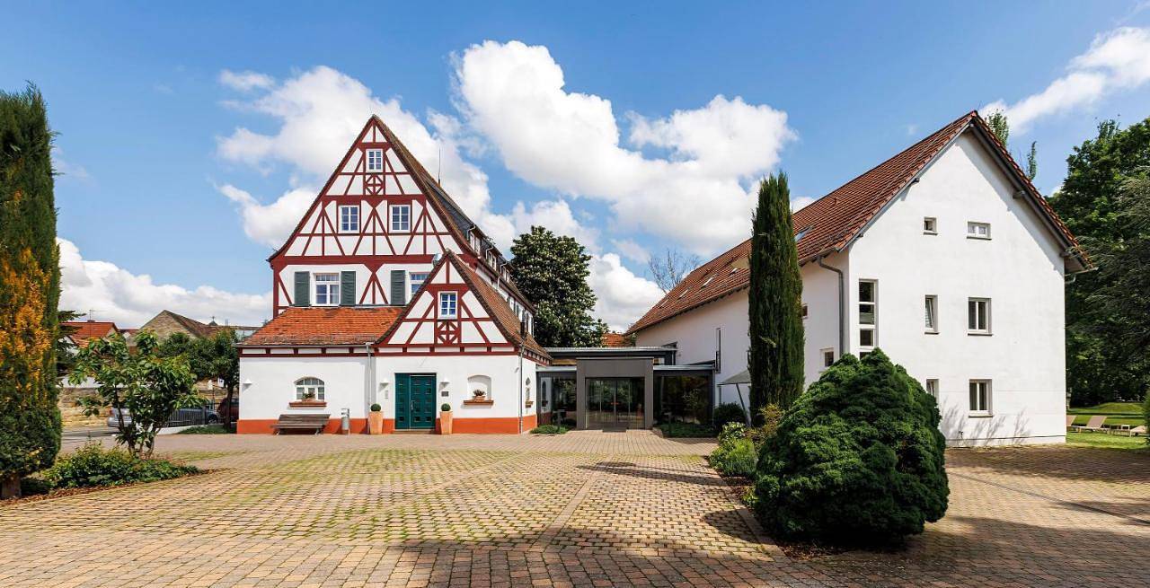 Landhotel Altes Wasserwerk Gbr in Freinsheim, Pfälzer Rheinebene