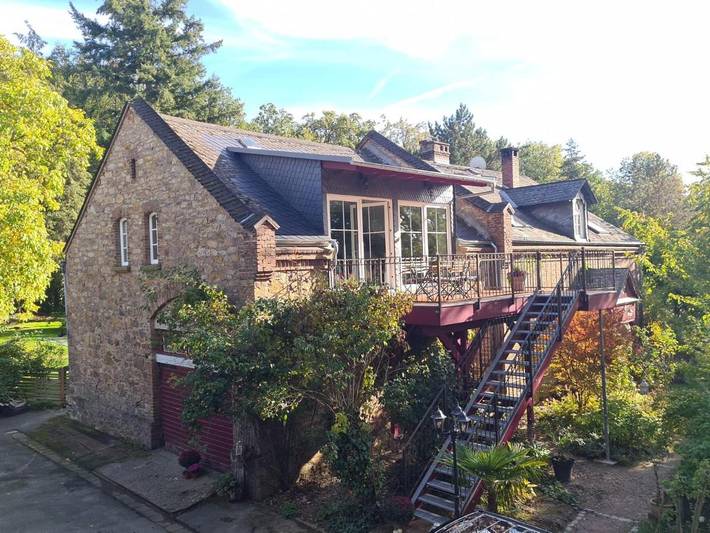 Ferienwohnung für 4 Personen, mit Balkon und Terrasse sowie Ausblick in Rüdesheim am Rhein