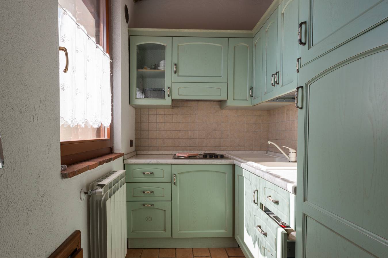 Entire apartment, 'Trilocale 4' with panoramic pool, garden, private terrace and Wi-Fi in Grosseto Province