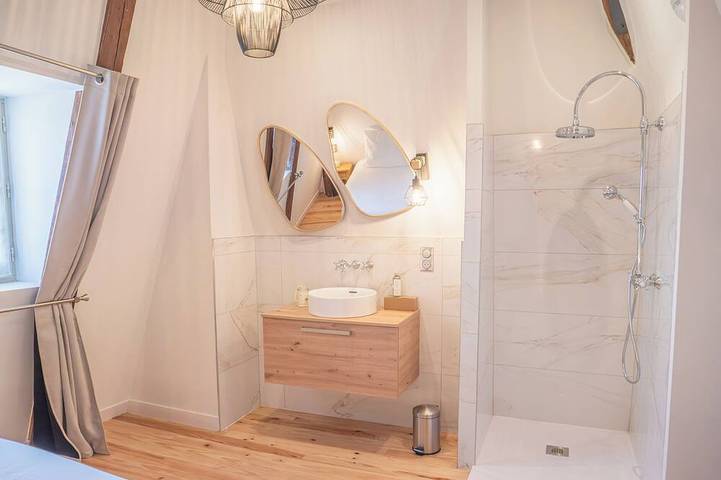 Ganze Wohnung, Le Pigonnier, le Gîte Insolite des Amoureux Avec Piscine et Sauna, sur Pézenas in Pézenas, Mittelmeerküste (Frankreich)