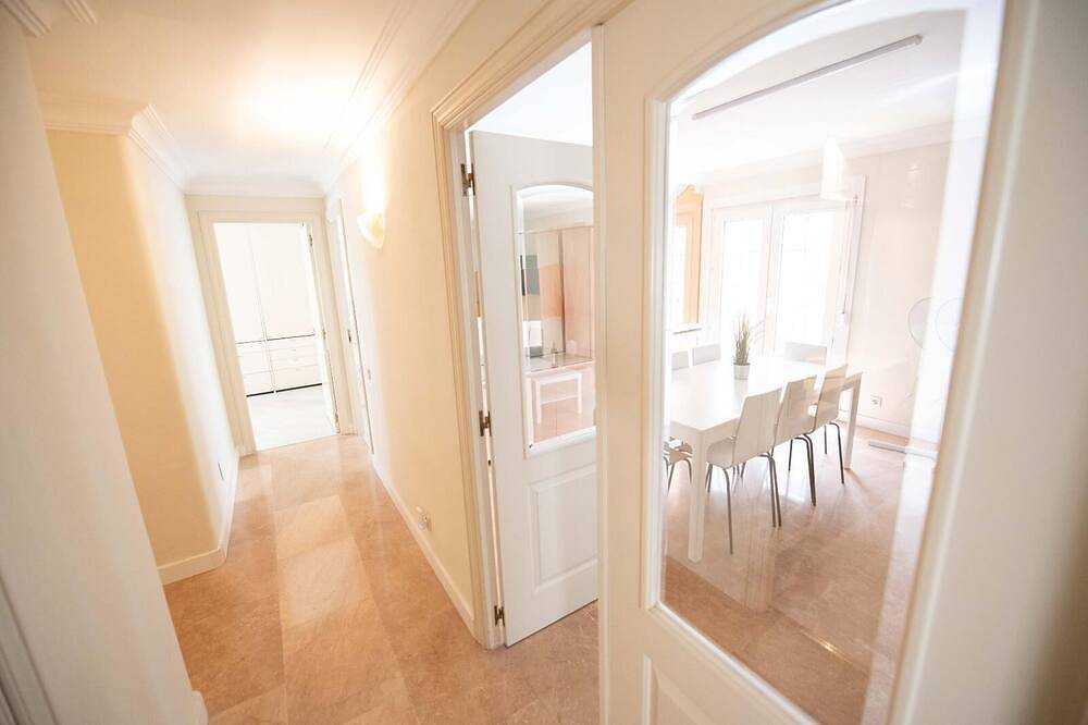 Apartamento entero, Espacios Blanco Plaza Mayor 3: 150m2 y 3 hab.!. in Valladolid, Provincia de Valladolid