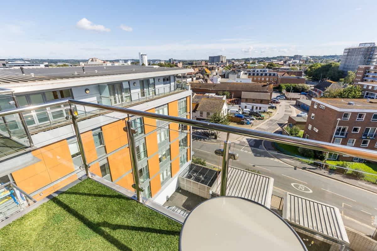 Apartamento entero, Sunrise -Poole Town Balcony Views in Poole, Poole Harbour