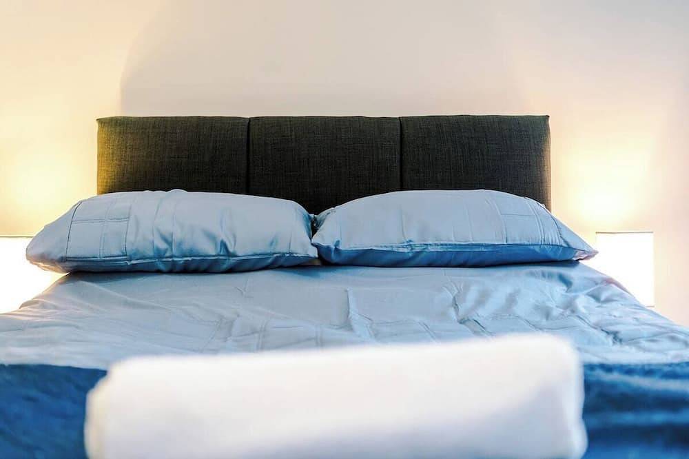 Entire apartment, 10% Discount|Business|Leisure|Free Parking|Wigan in Wigan, Greater Manchester