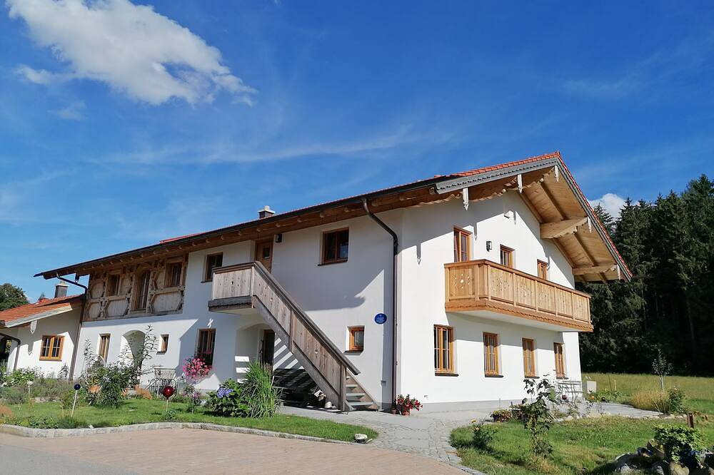 Apartamento inteiro, Vacation apartment Waldblick, 60 sqm, up to 4 persons in Amerang, Rosenheim (distrito)