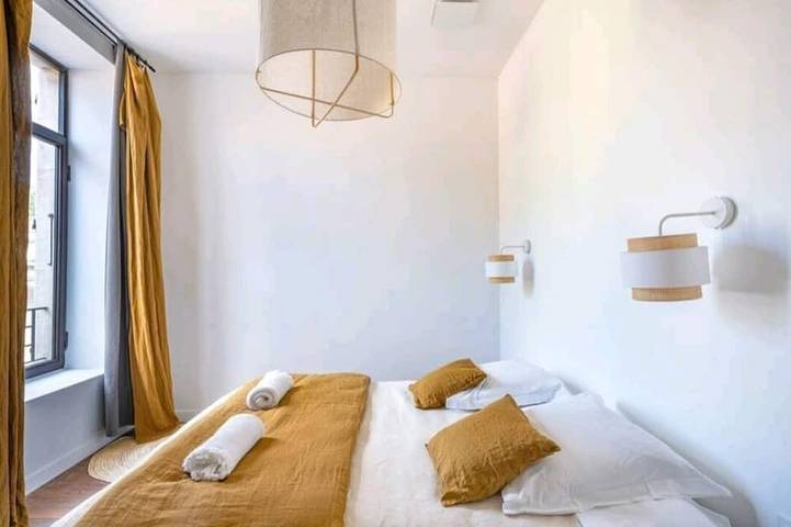 Location de vacances pour 25 personnes, avec jardin et piscine à Sauzet - 4