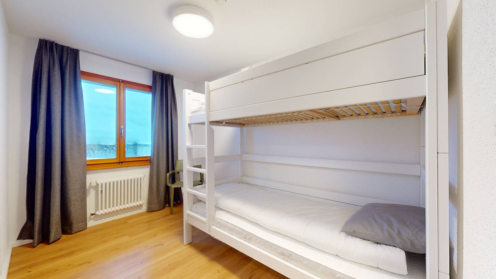 Ganze Ferienwohnung, Chalet de l'Ours Authentic Étage Valérie 12 pers in Les Agettes, Walliser Alpen