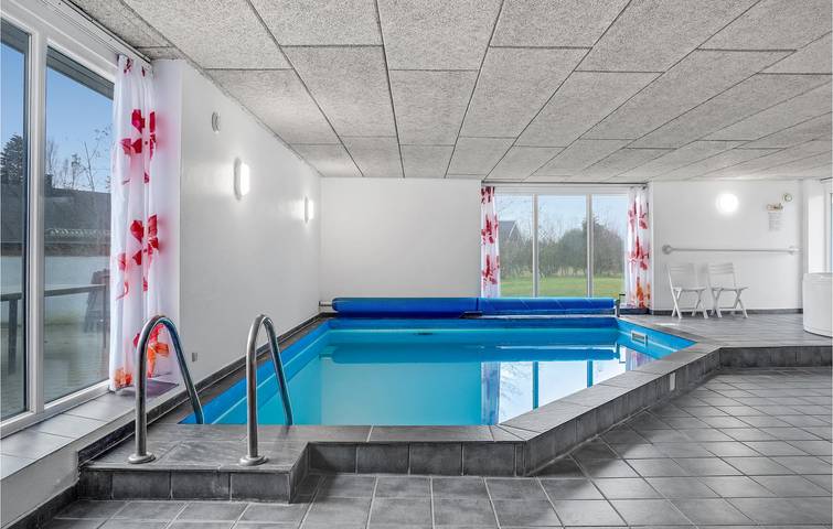 Ferienhaus für 16 Personen, mit Pool und Whirlpool sowie Terrasse und Sauna, mit Haustier in Djursland - 3