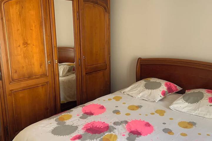 Location de vacances pour 5 personnes, avec piscine et balcon à Levie - 3