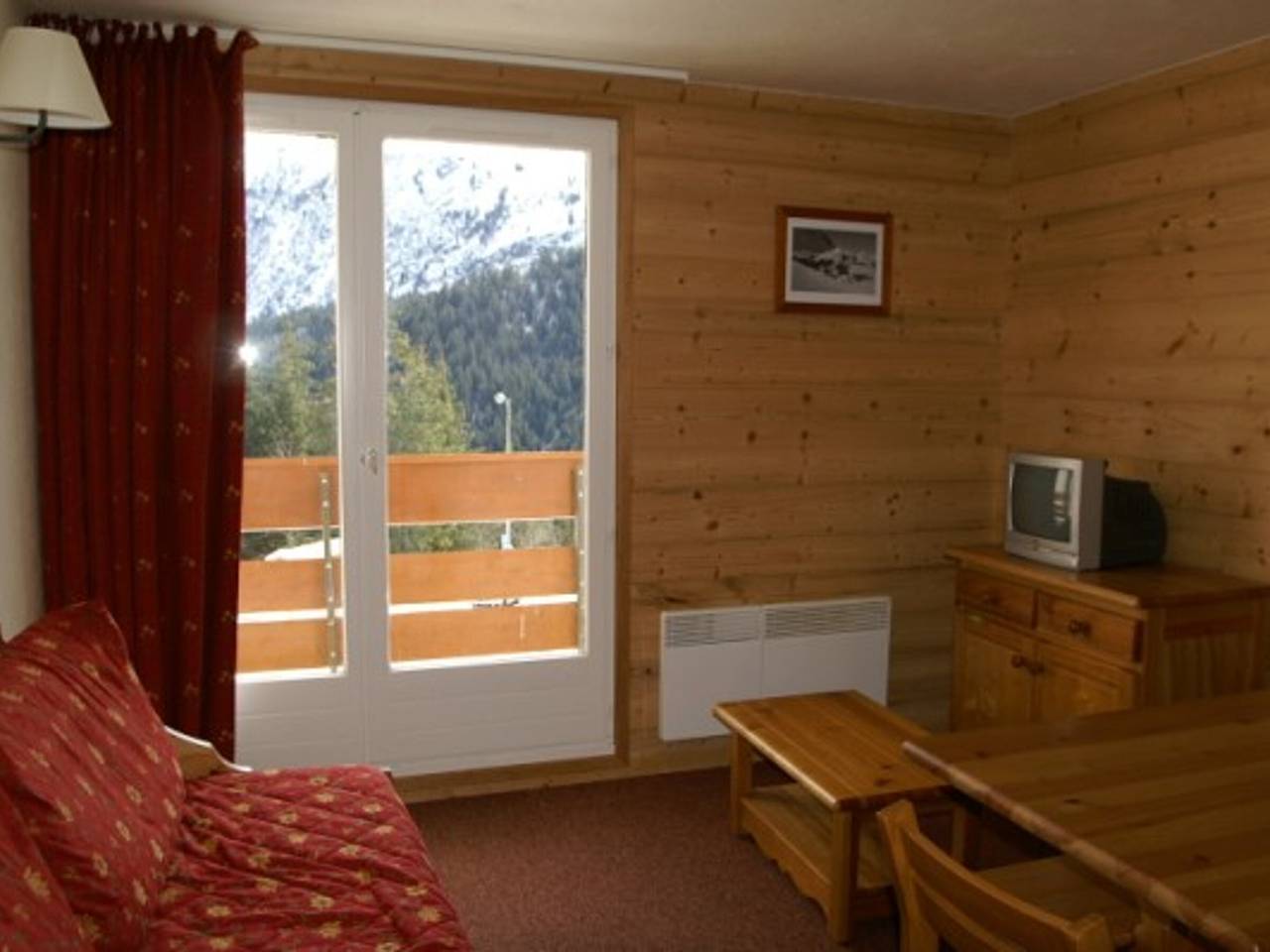 Appartement entier, Appartement rénové 2 pièces avec balcon à 50m des pistes in La Ferrière, Le Pleynet Les Sept Laux