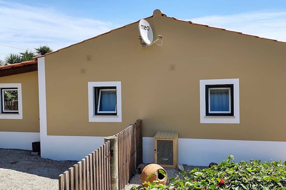 Cabaña familiar con piscina en una ubicación impresionante in Alvorge, Leiria District
