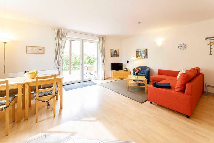 Ferienpark für 2 Personen, mit Sauna und Terrasse in Röbel-Müritz