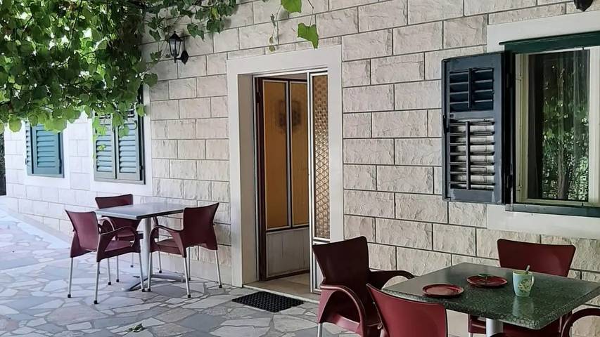 Studio dla 4 osób w Trpanj