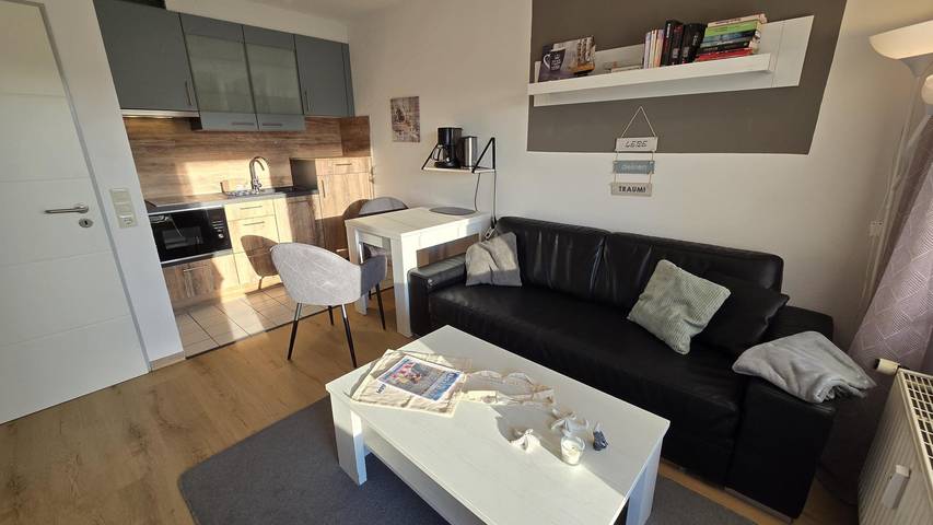 Ferienwohnung für 2 Personen, mit Balkon/Terrasse und Balkon in Dornumersiel - 2
