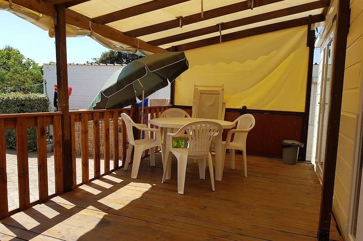 Camping für 10 Personen, mit Garten und Terrasse in Gruissan - 3