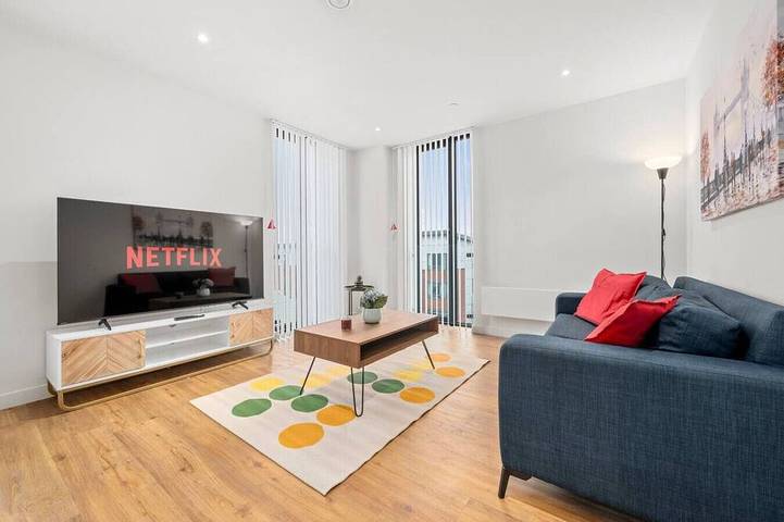 Glamping for 4 people, with balcony in Manchester