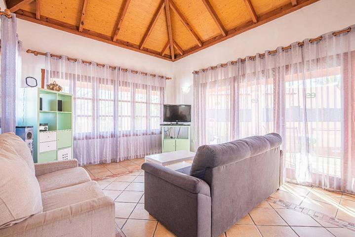 Casa rural para 4 personas, con jardín y terraza en Corralejo - 3