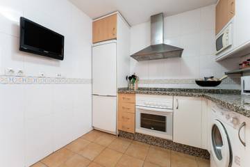 Apartment for 4 People in Port Fuengirola, Fuengirola, Photo 4
