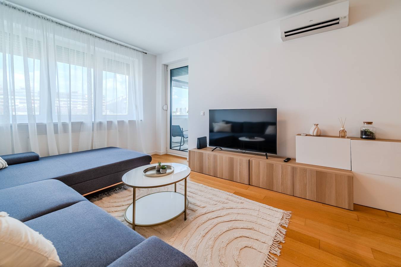 Ganze Wohnung, Apartment Meandar With Garage And Terrace in Zagreb, Zagreb und Umgebung