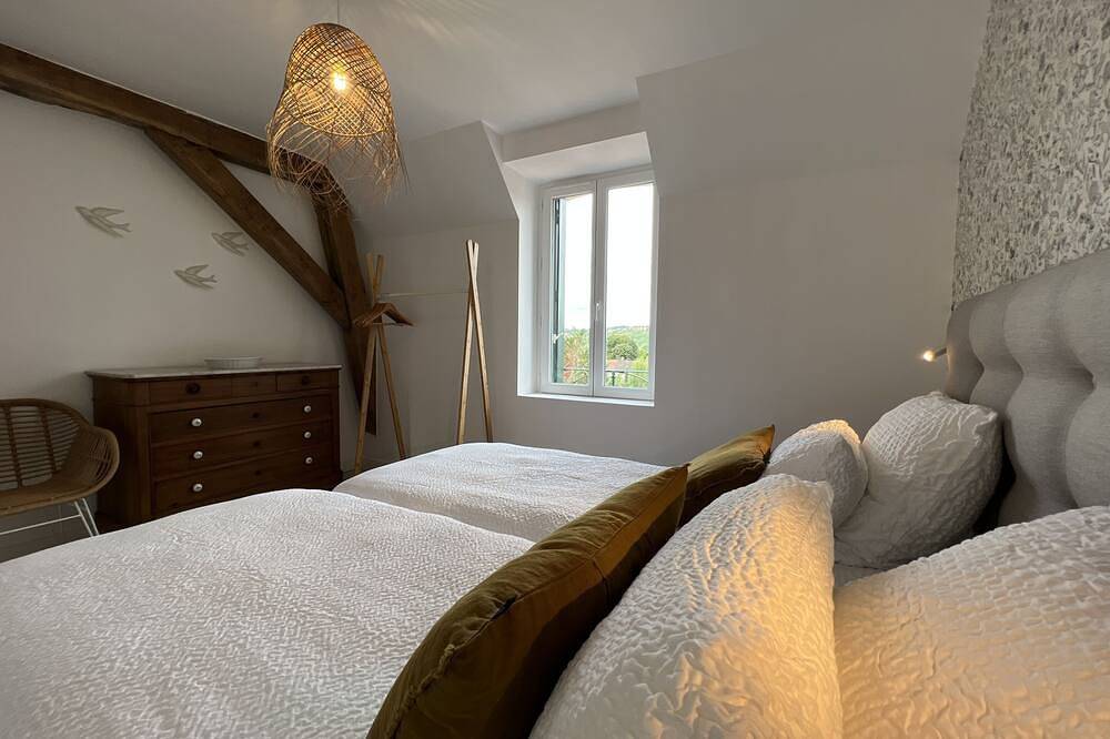 Ganze Wohnung, Apartment-Ensuite-Design-Stadtblick-Apartement in Villefranche-de-Rouergue, Aveyron