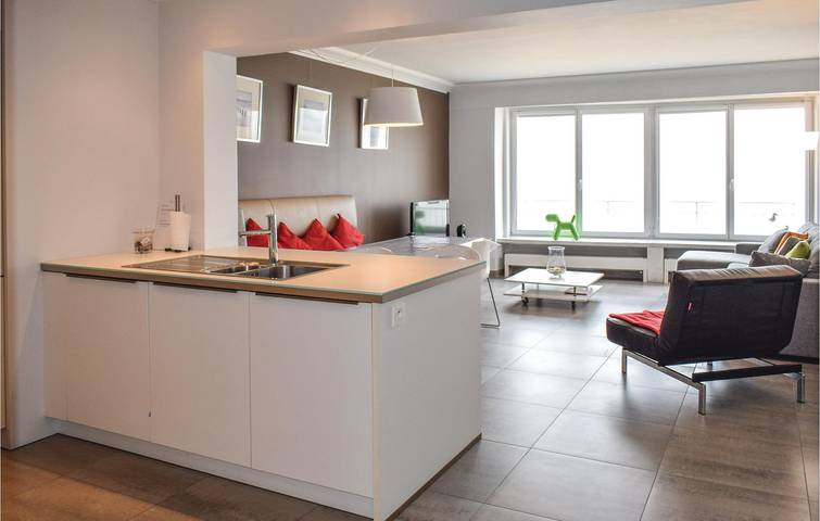 Ganze Ferienwohnung, Ferienwohnung für 6 Personen mit Terrasse in Oostende stadt, Oostende