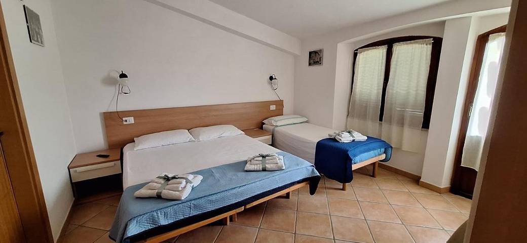 B&b per 3 persone, con balcone e panorama ad Orosei